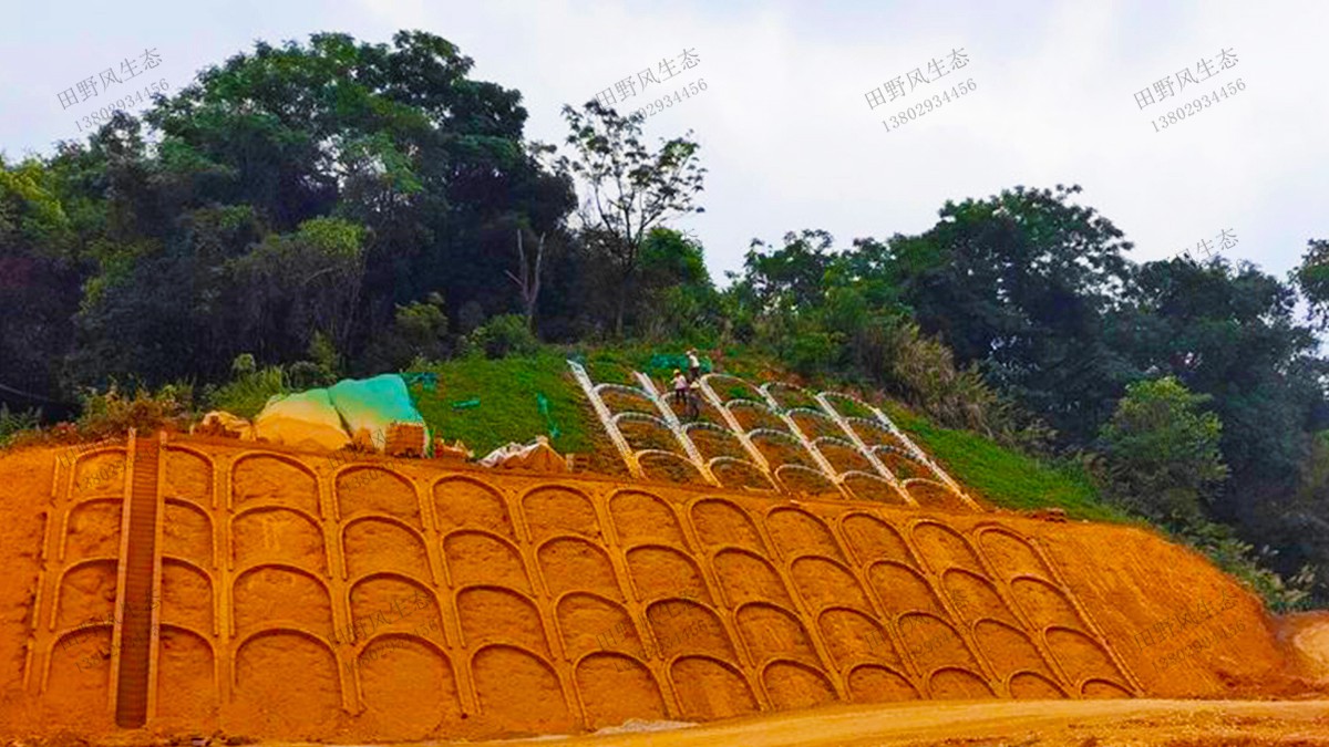 現(xiàn)場施工實況 現(xiàn)場施工實況